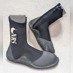 NRS Tread 3 Wetshoes River Boots Sz 5 Black neoprene Surf Wading Fishing Rafting
